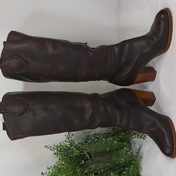 Coach Selena Brown Leather Block Heel Tassel Tall Almond Toe Boot 7B - Picture 7 of 12